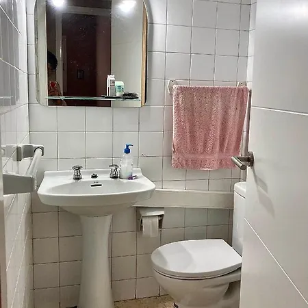 Bed & Breakfast Tenerifen Shibuya Cross